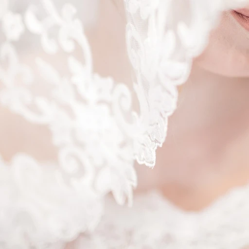 L'élégance des robes de mariée inspirées par la culture gitane