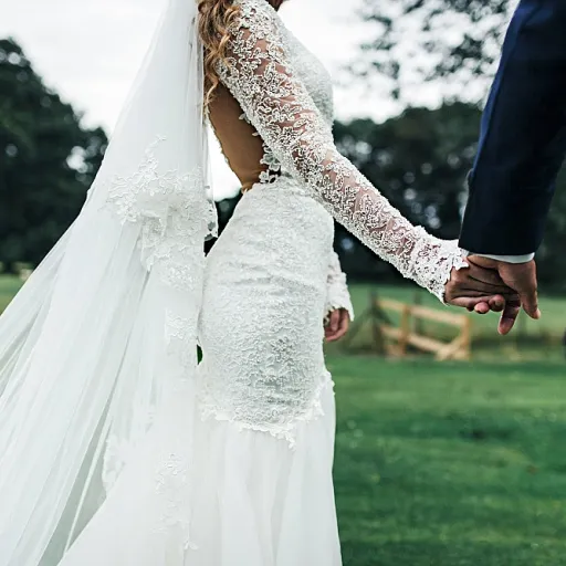 Comment bien choisir ses accessoires pour mariage pour sublimer sa robe de mariée