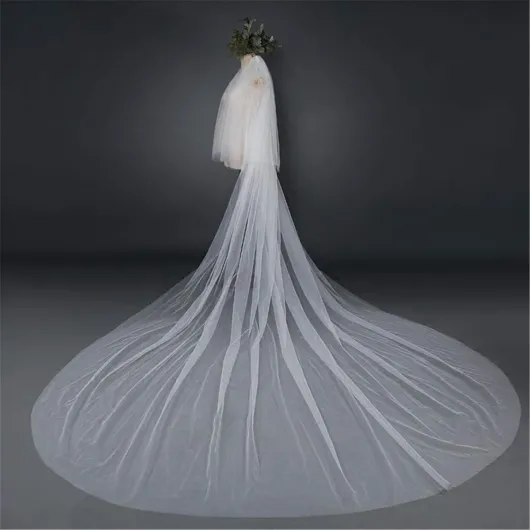 Voile De Mariée Élégant Simple À 2 Niveaux Tulle Transparent avec Voile De Mariée À 1 Niveau Voile De Mariage pour Femme avec Peigne Charmante Robe Accessoires pour La Mariée Ivory Ivoire 4M
