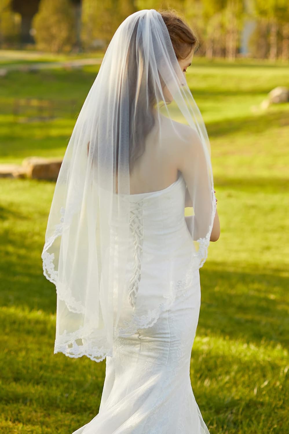 Voile de Mariage Mariée 1 Couche Simple Ivoire Blanc Avec Peigne en Métal Court Long Dentelle Broderie Ivoire - Longueur du Bout des Doigts 90cm