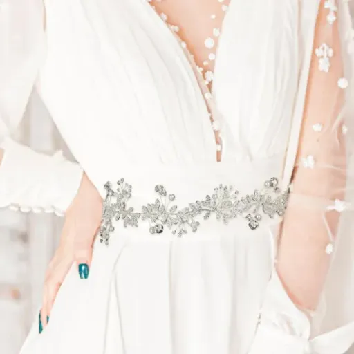 Test Abeillo Ceinture de robe de mariée : un ruban strass pas cher pour booster une robe simple