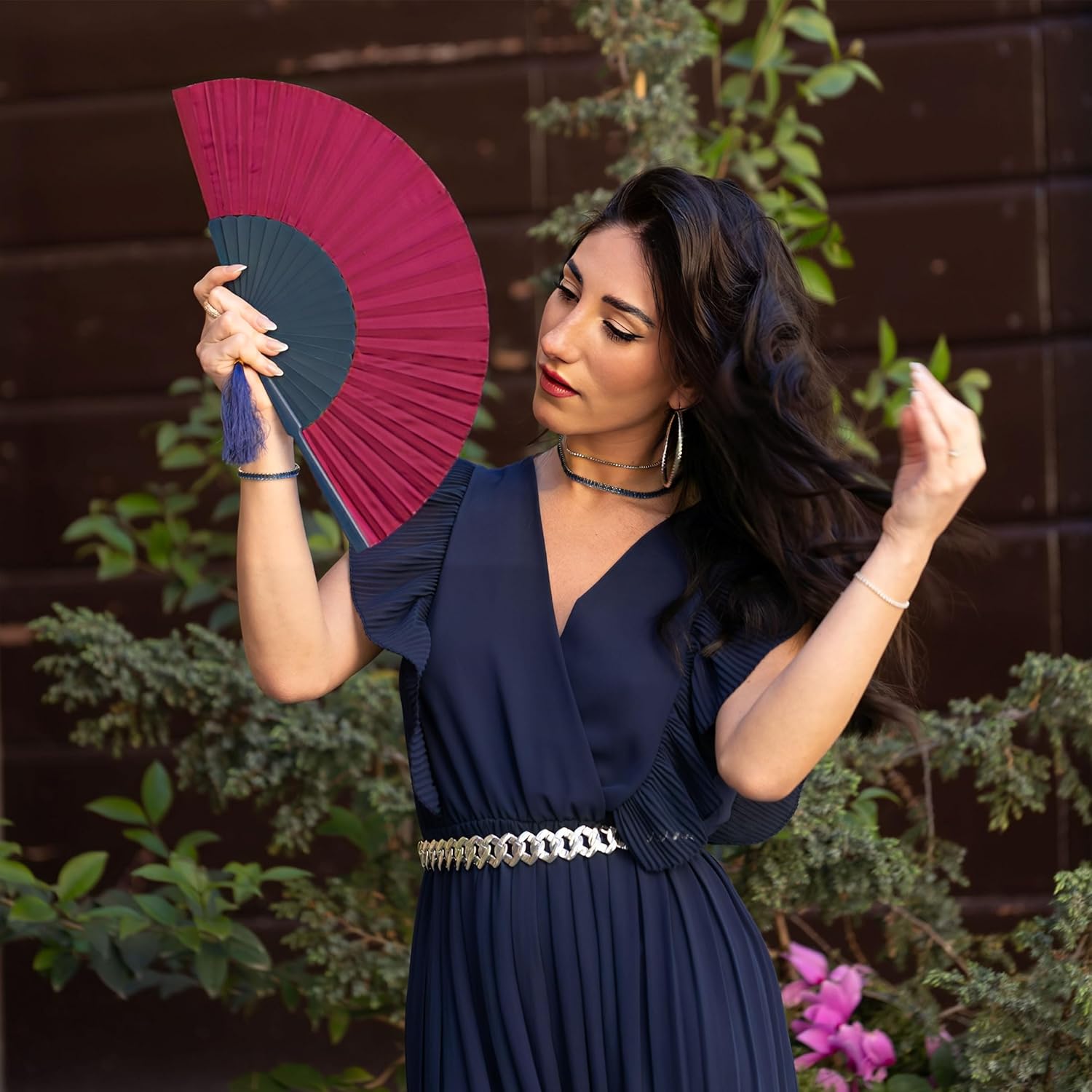 Eventail Mariage Bleu et Cyclamen Pliant en Bois et Soie avec étui - Ventilateur de Poche Femme Elegant - Eventail Japonais - éventail cérémonie bois et soie Soie Bleu et Cyclamen